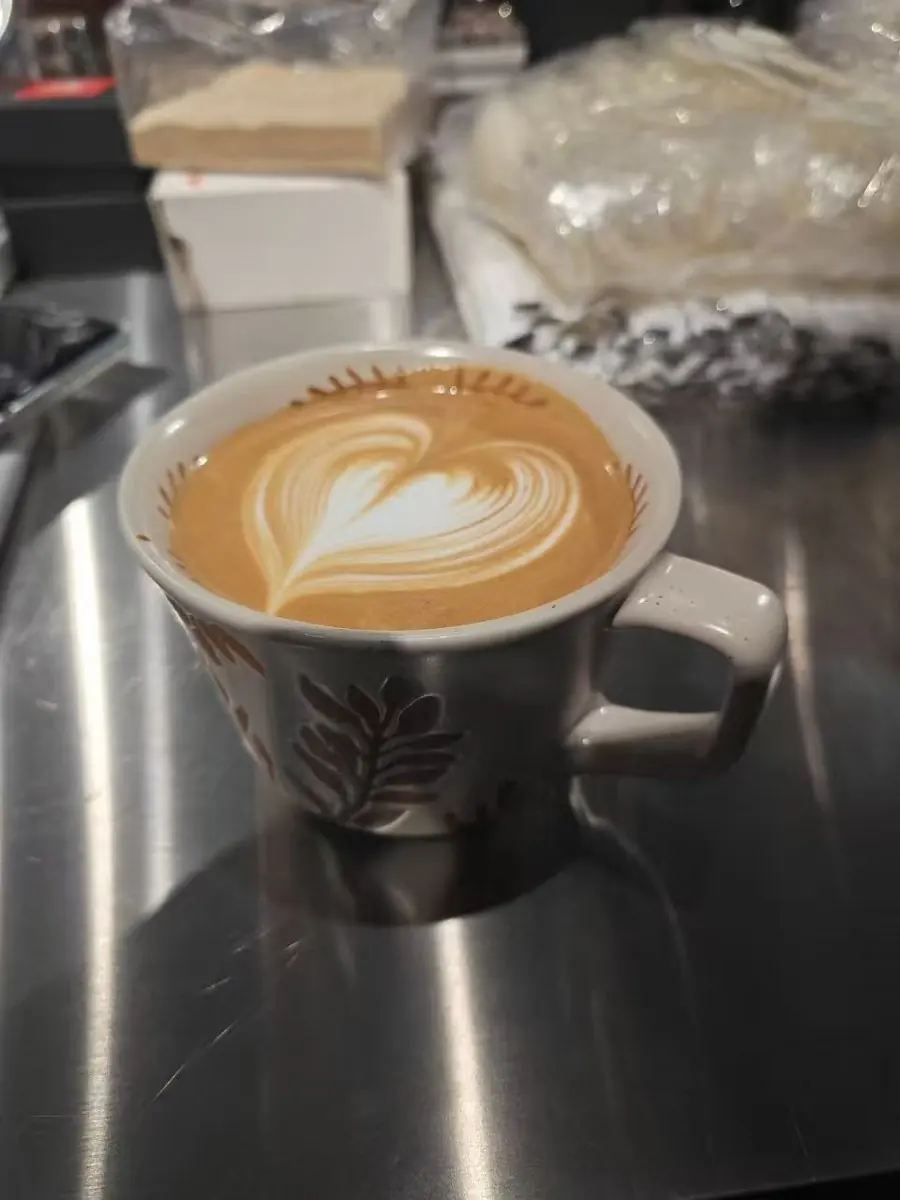 Layered heart latte art